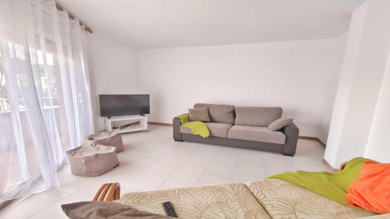 Vacay Apartamento Costamar, A Pasos De La Playa En Costa Brava , L' Escala Екстериор снимка